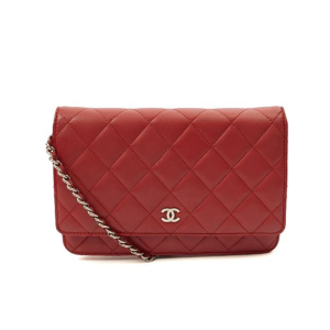 Chanel - WOC, Red