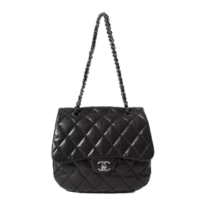 Chanel - Sac à main à trois rabats accordéon, Noir