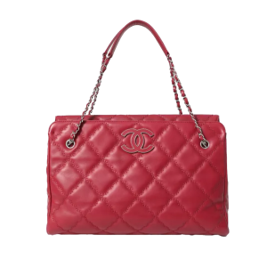 Chanel - Double Stitch Hamptons Tote Bag, Red