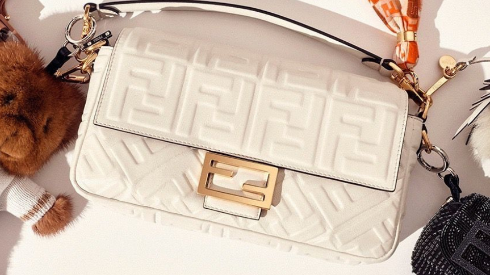 Handbags That Mark a New Season